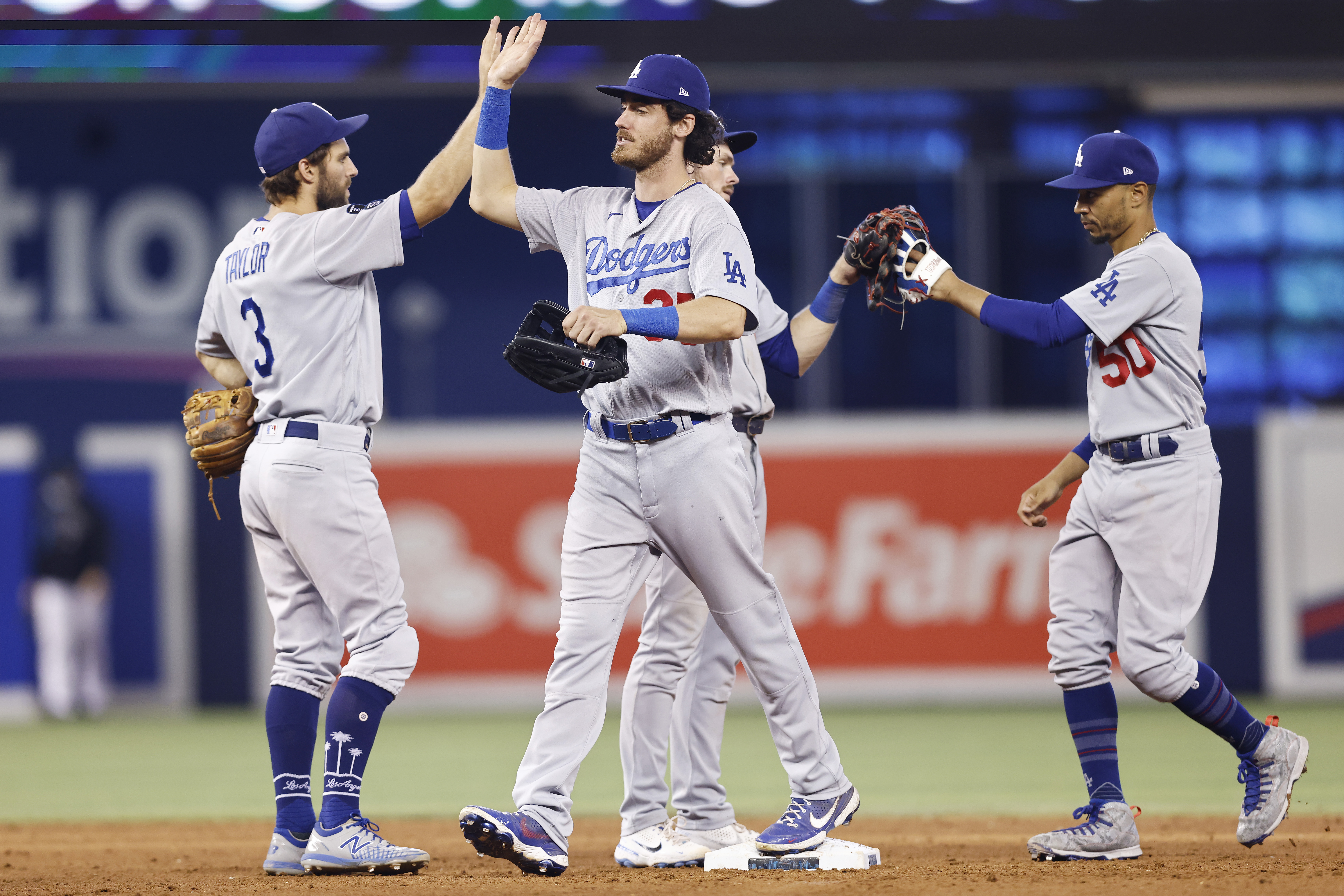 Rockies fall to Dodgers, 2-1, on Mookie Betts' walk-off infield