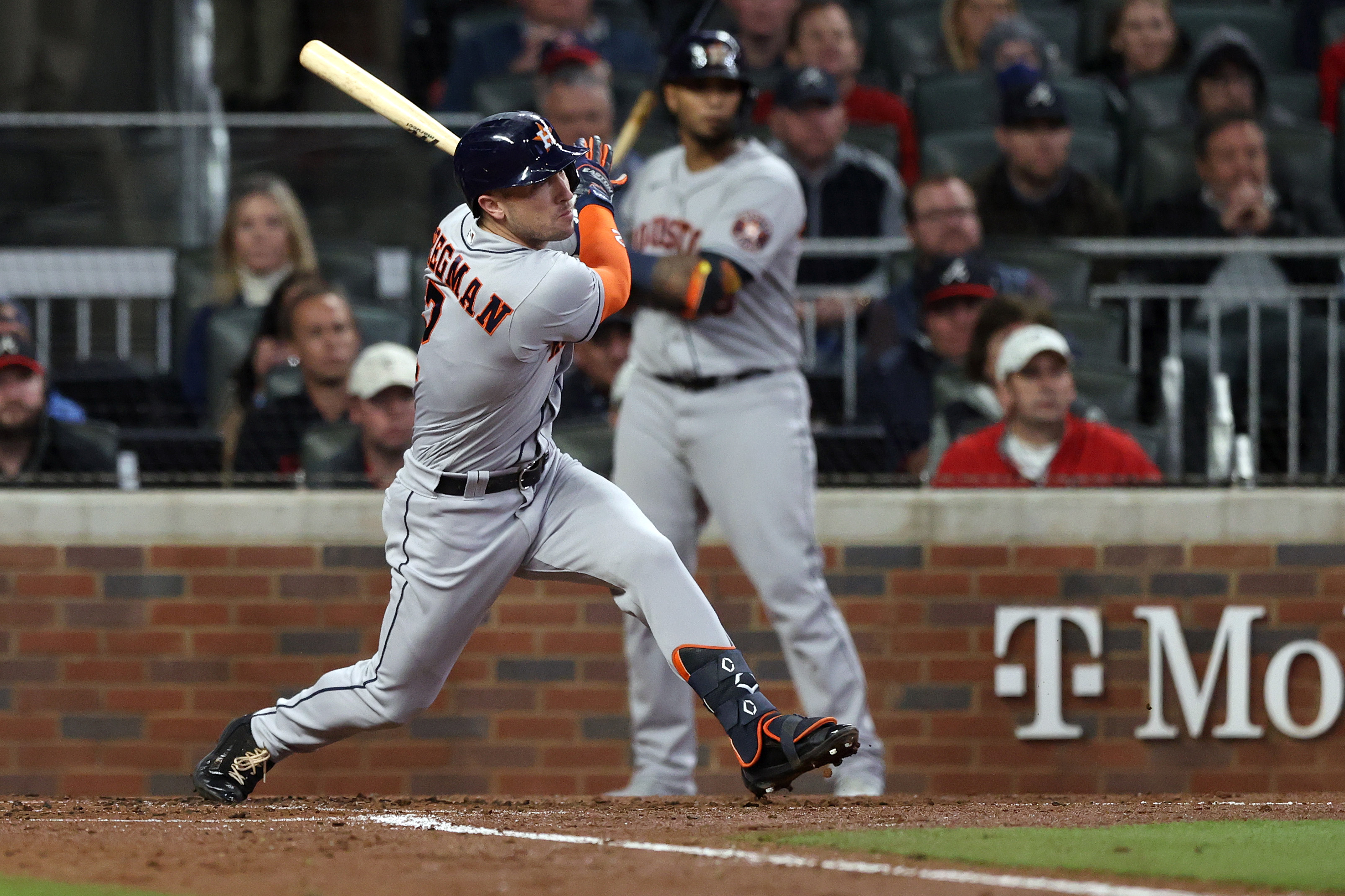 Alex Bregman recaps Game 5 win, 11/01/2021