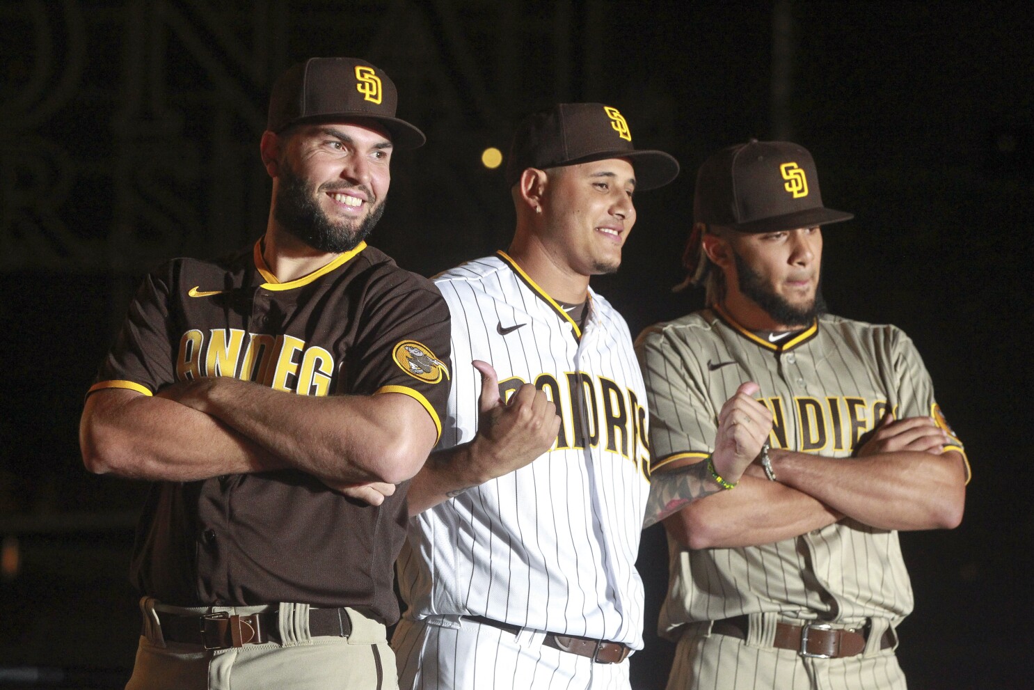 padres jerseys near me