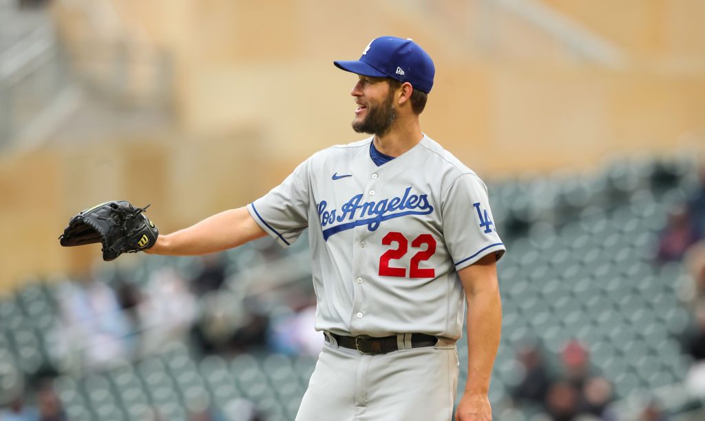 Clayton Kershaw perfect for 7 innings in his 2022 Dodgers debut