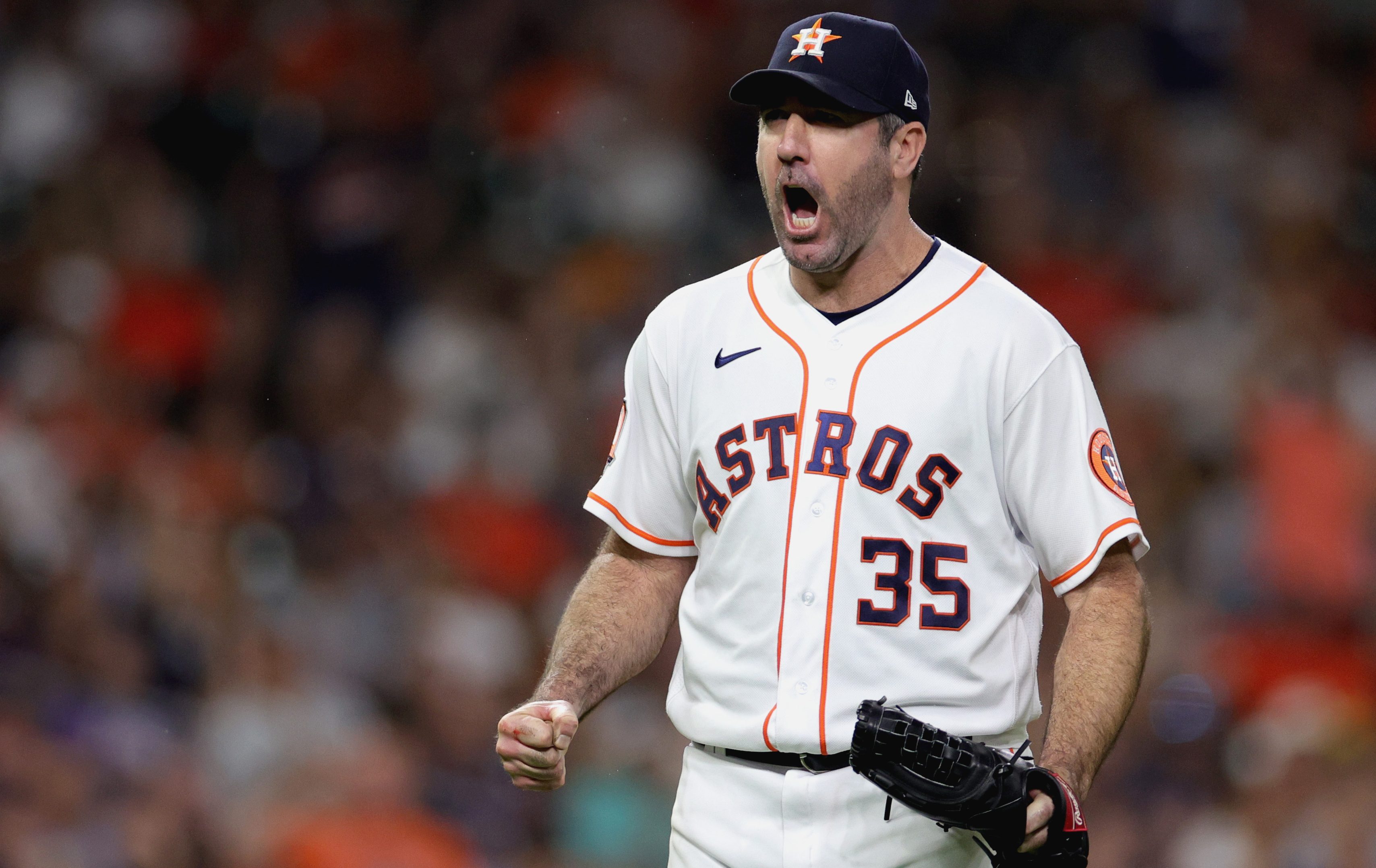 The Houston Astros Version of Justin Verlander is Historically Great - Off  The Bench