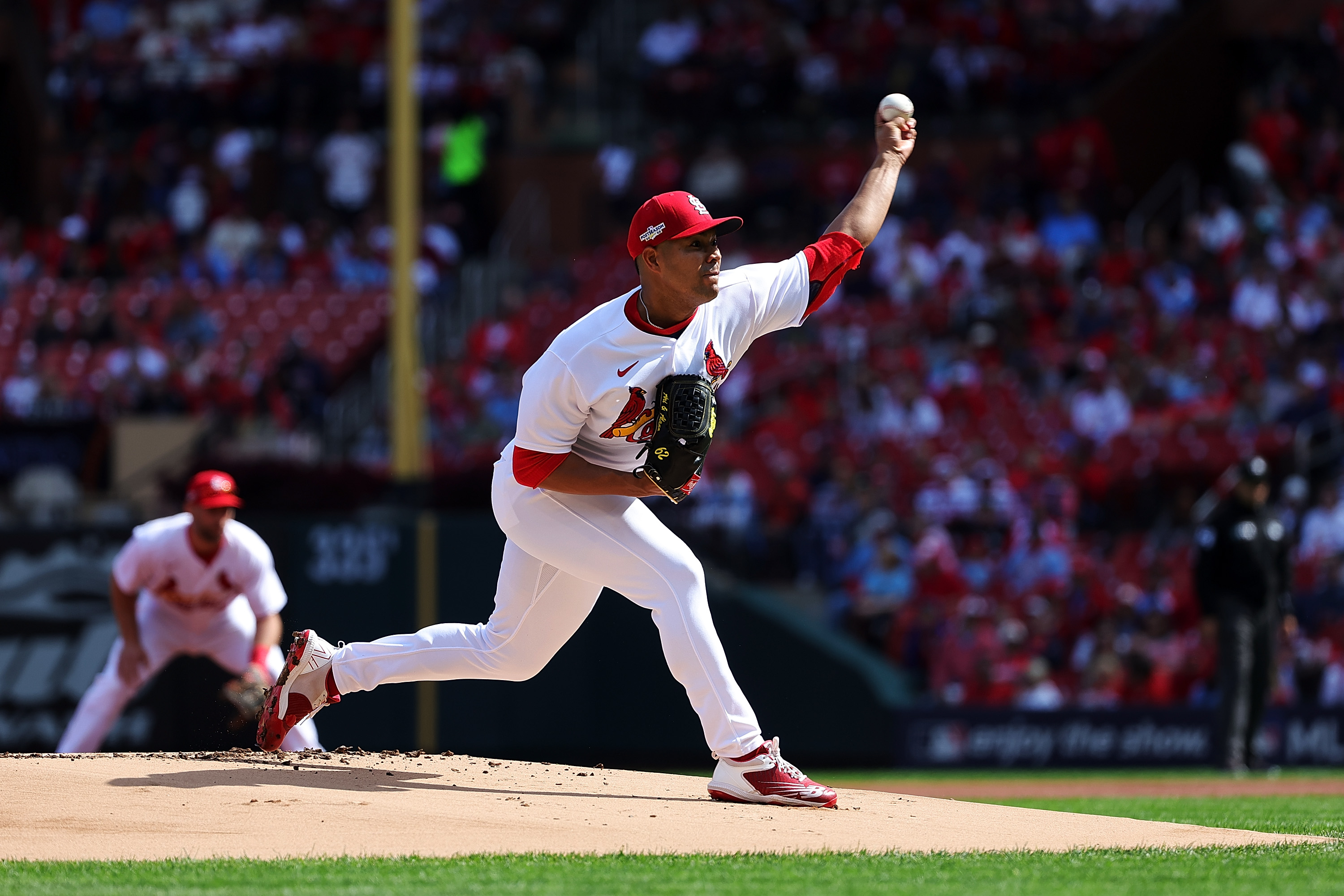 Matz pitches six strong innings as Cardinals stop Cubs' eight-game