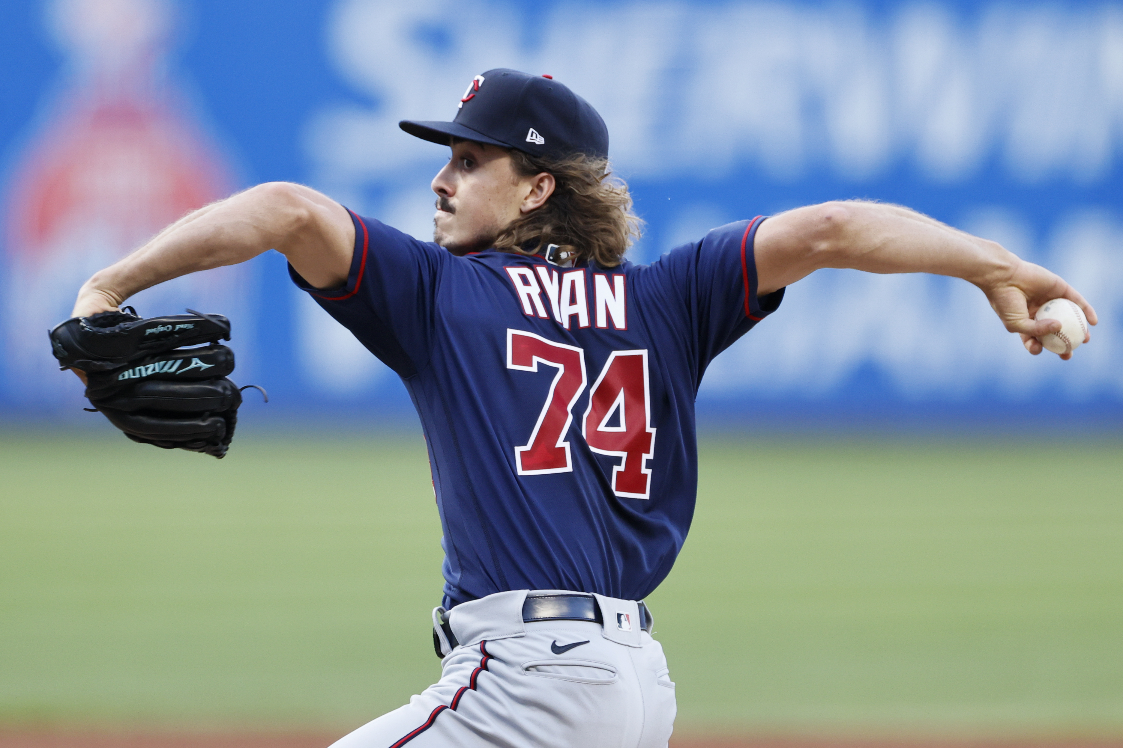 Joe Ryan offers more than a fastball in Twins debut hours after