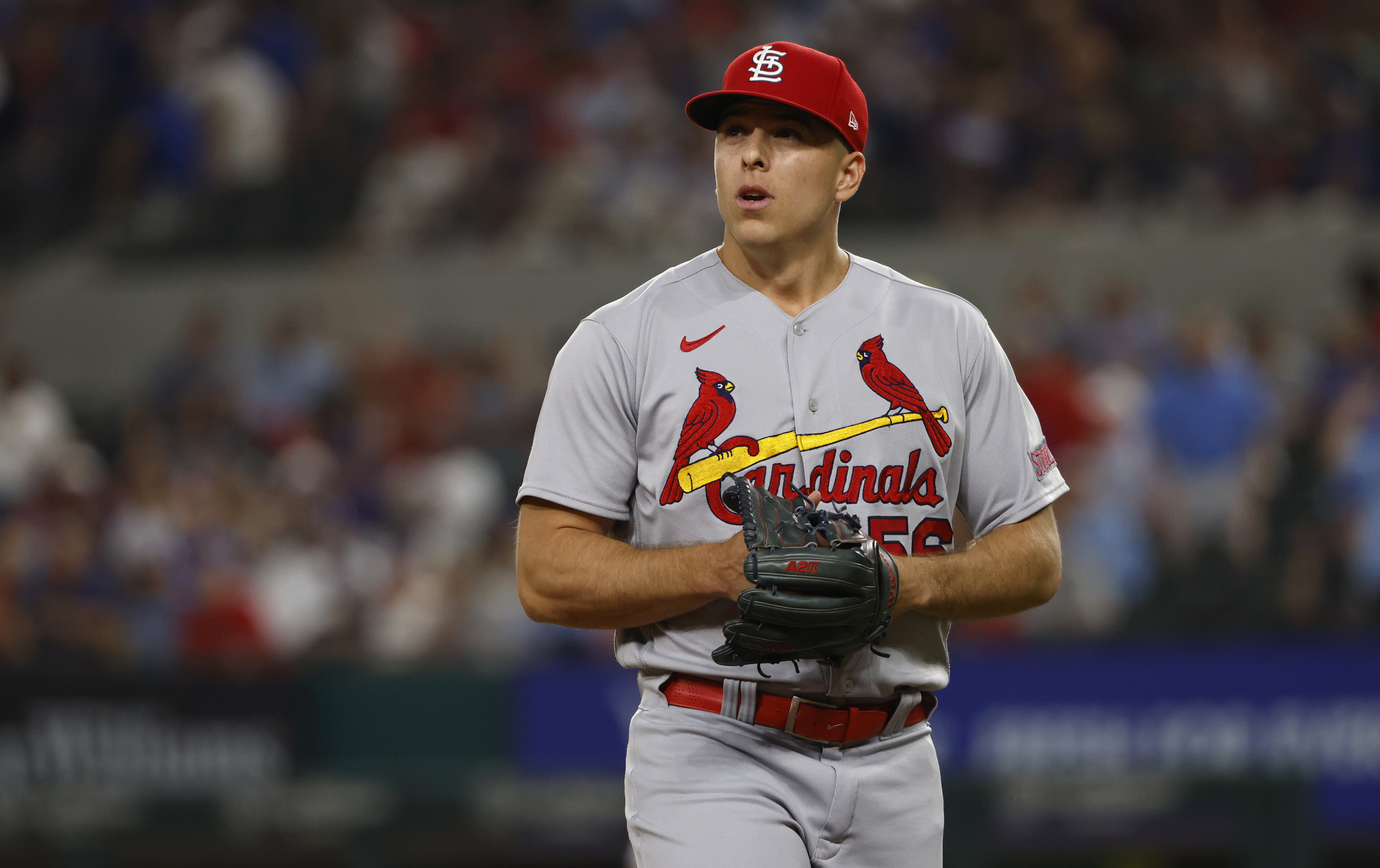 Cardinals closer Helsley reportedly still not close to returning from IL
