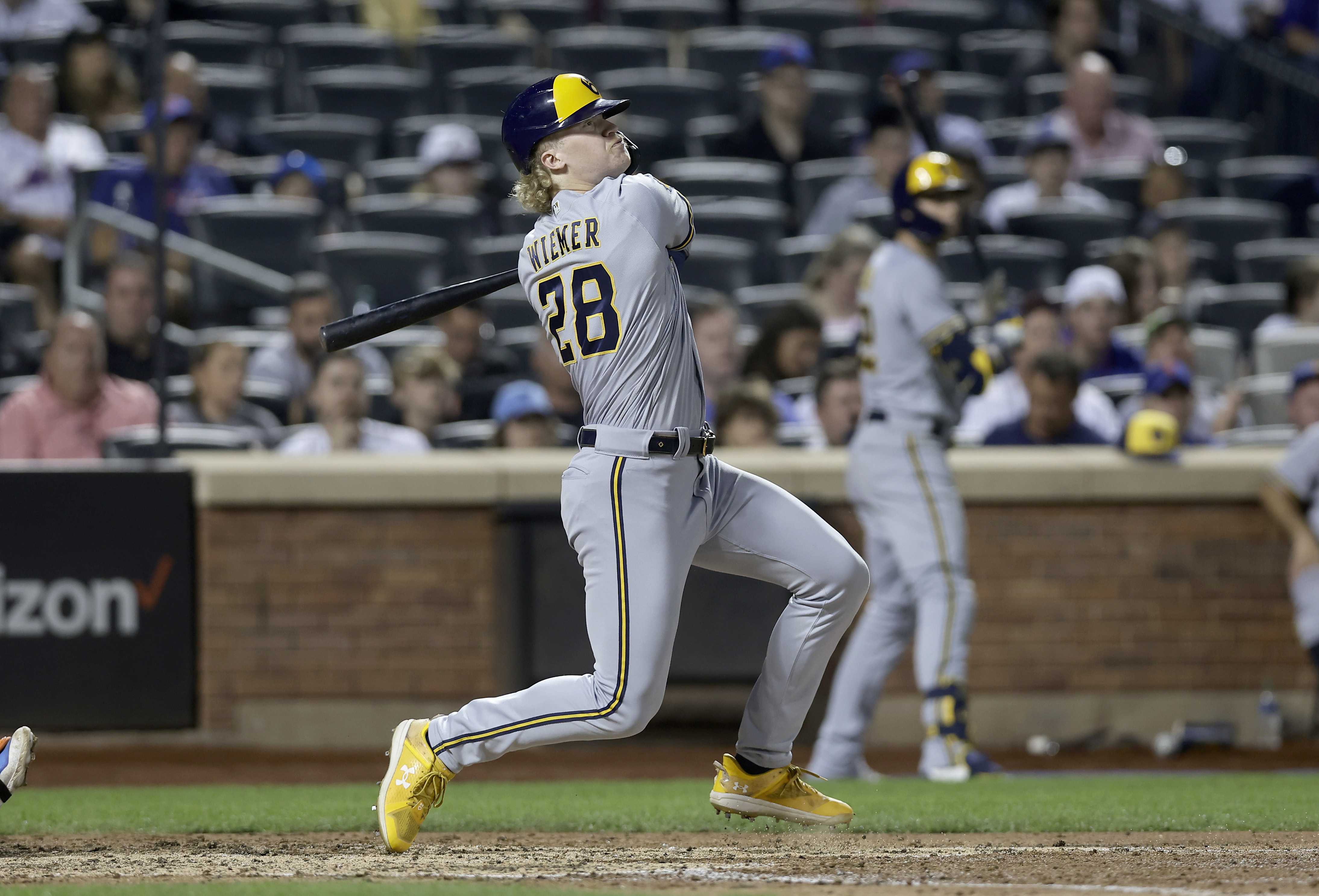 Garrett Mitchell has significant labrum damage, will likely require surgery  - Brew Crew Ball