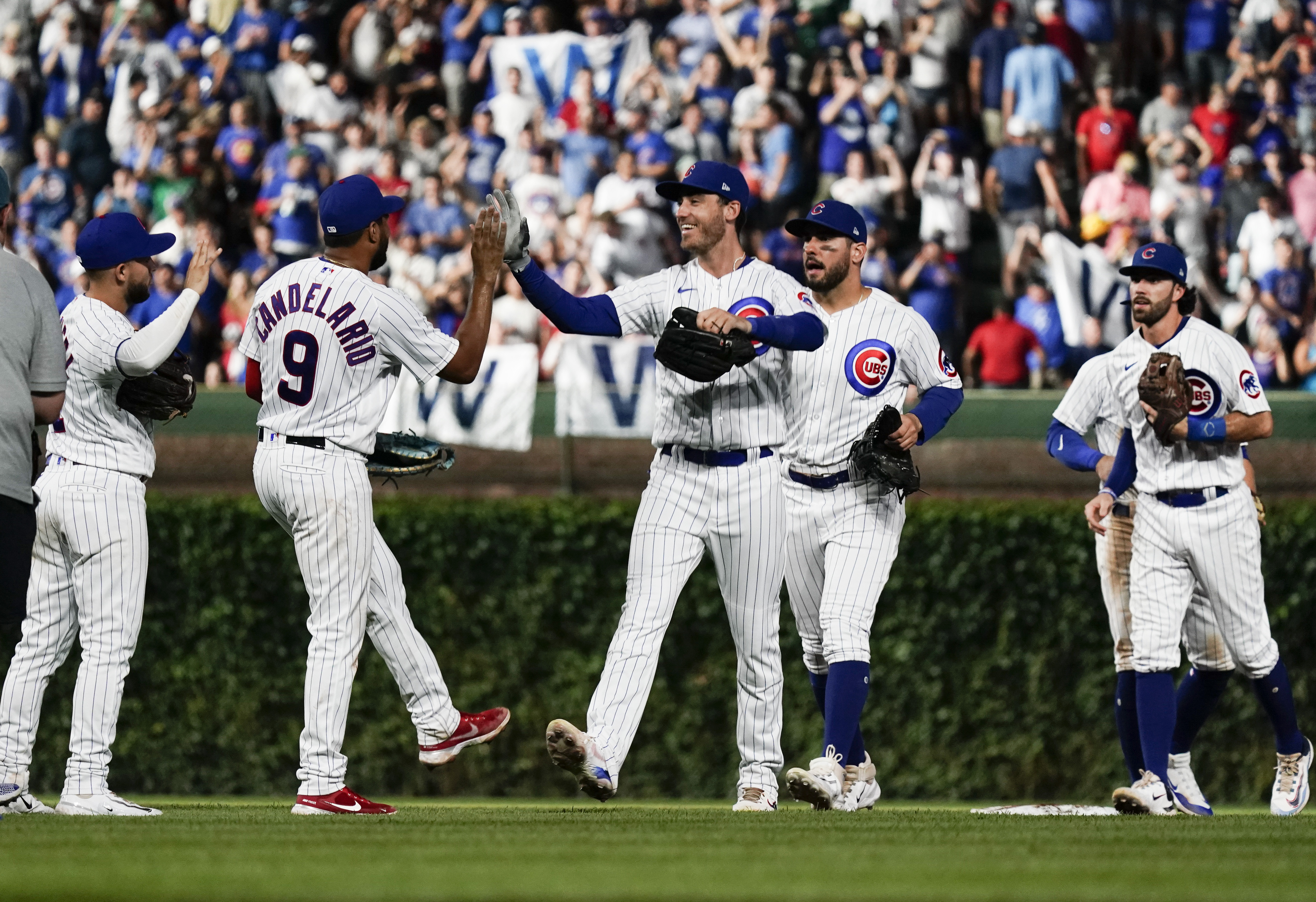 Only 1 member of the 2016 World Series champs remains on the Cubs