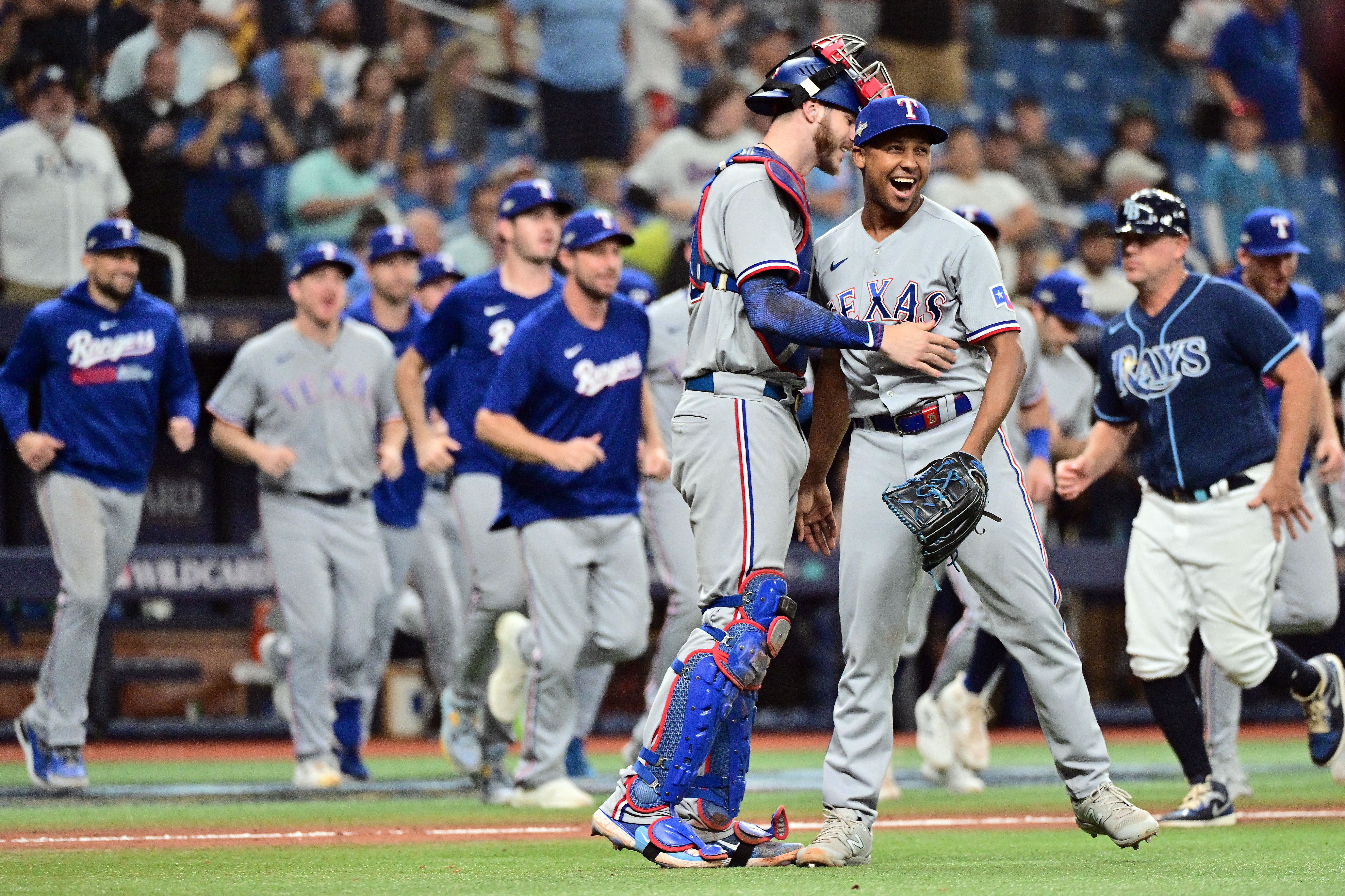 Rangers are staring right at MLB playoffs. One more win and they are in