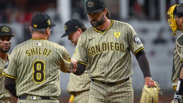 San Diego Padres manager Mike Shildt takes San Diego Padres pitcher Matt Waldron out of the game after Waldron pitches 5 and 2/3 innings during the MLB game between the San Diego Padres and Atlanta Braves at Truist Park.